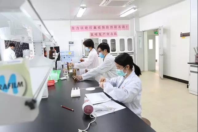 【初心如磐，使命在肩】我为药品研发昼夜攻关，你为抗疫增援远走湖北