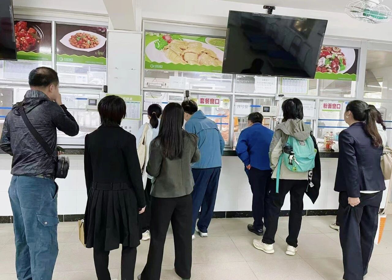 用心办“食”事，“膳”新护健康——白云山海洋之神hy590造药早餐服务暖心上线